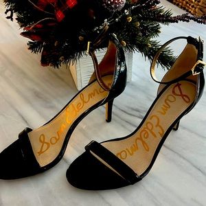 Sam Edelman beautiful black patent heels